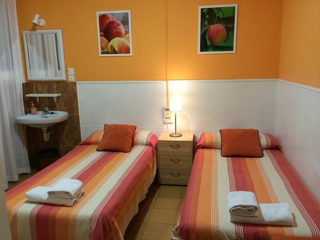 Hostal Valls Barcelona Eksteriør bilde