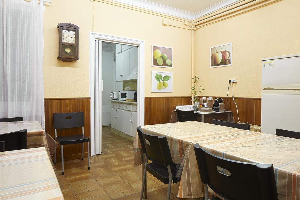 Hostal Valls Barcelona Eksteriør bilde