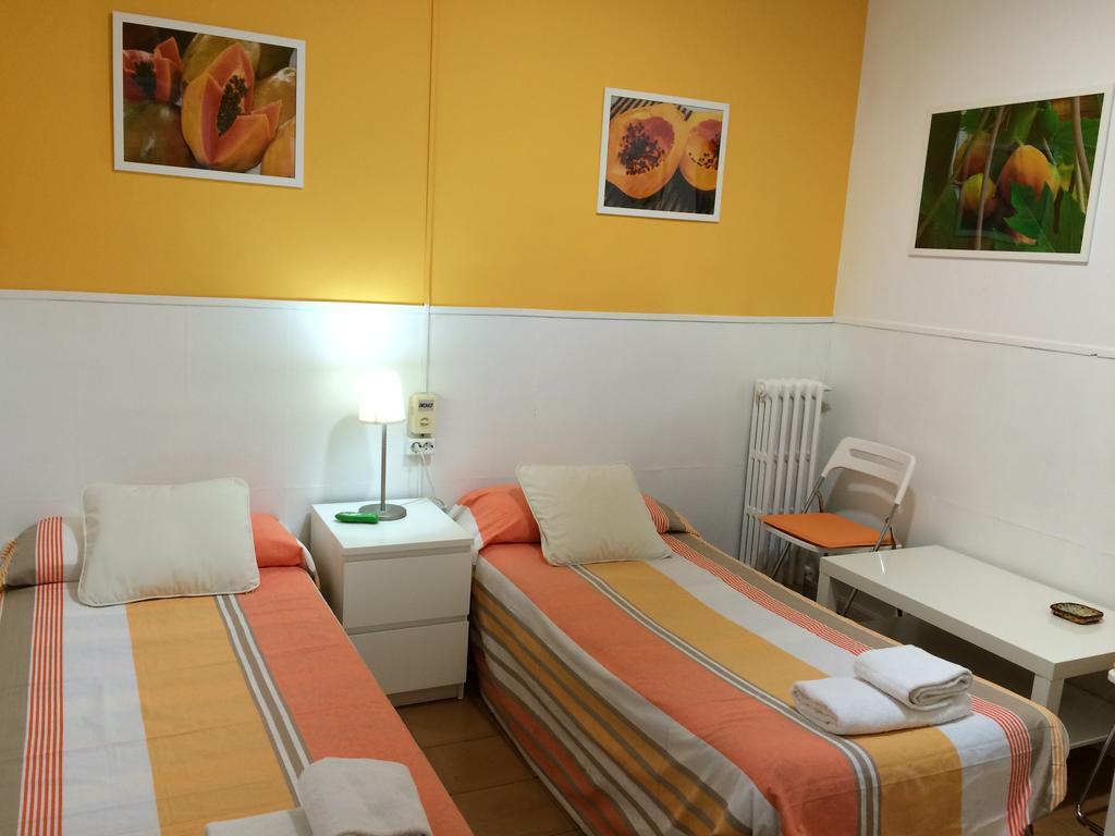 Hostal Valls Barcelona Eksteriør bilde