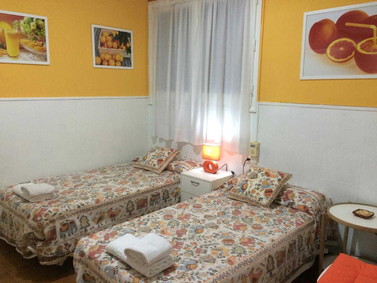 Hostal Valls Barcelona Rom bilde