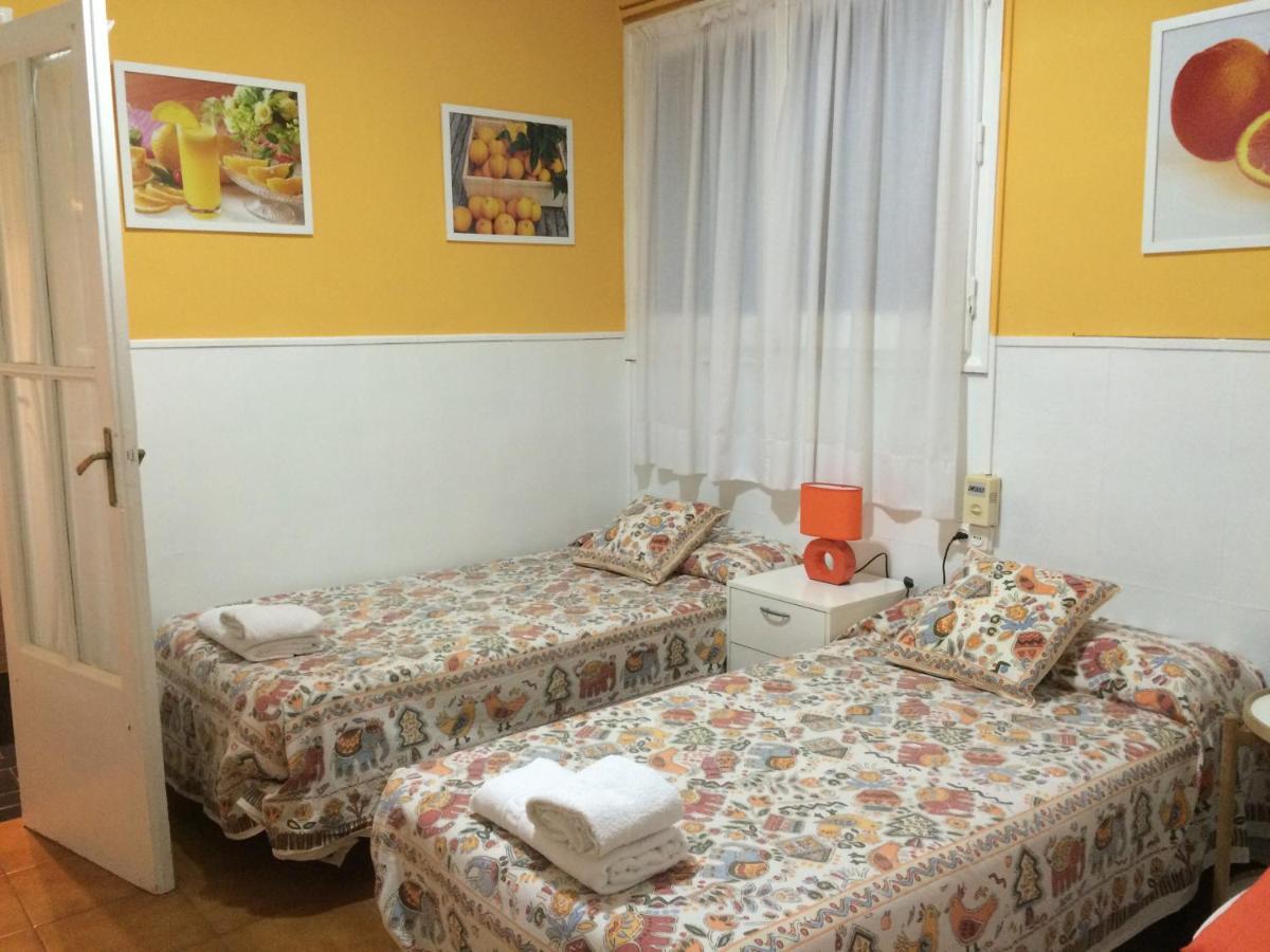 Hostal Valls Barcelona Eksteriør bilde